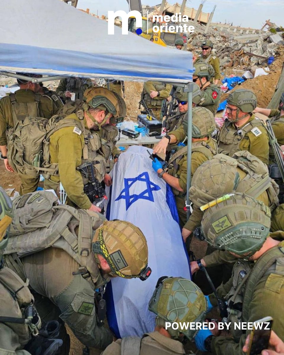 veoisrael's tweet photo. Esta imagen es la razón por la que @Israel
Sigue ganando contra todo pronóstico.
Nos preocupamos más por nuestros muertos de lo que nuestros enemigos se preocupan por sus vivos.
No puedes vencer eso,ni la valentía de nuestros soldados.
#israel #invencible #AMISRAELJAI #TheIDF #IDF #secuestrados #valentia #soldados