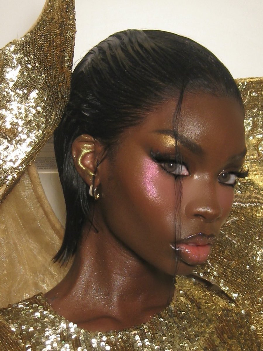paintedbyesthr's tweet photo. Metallic blush for baby’s first Coutoure✨ makeup by me on O https://t.co/4sDsVhCYKk