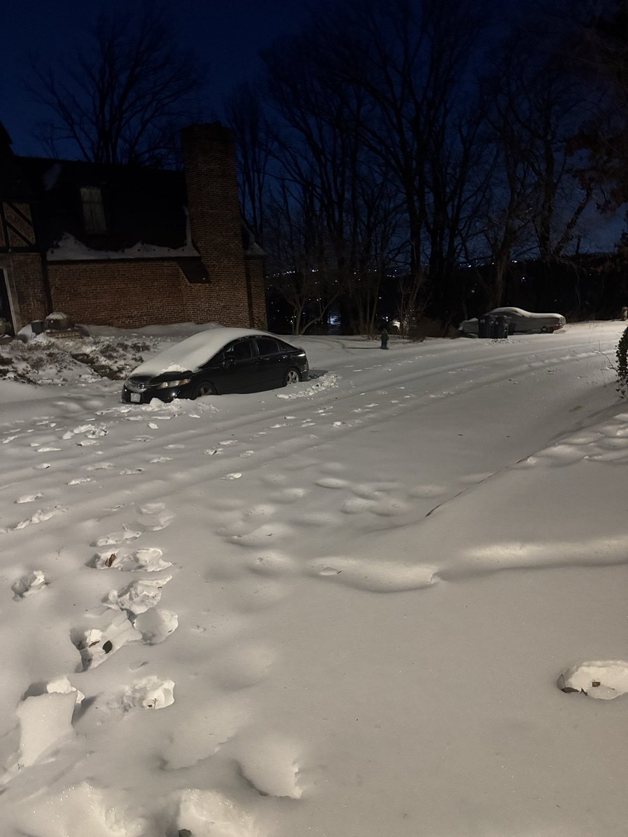 Dakarai D Thompson tweet media