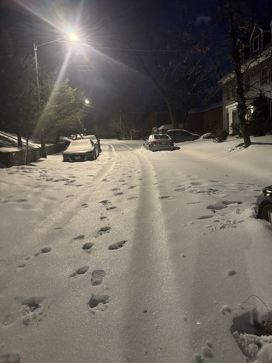 Dakarai D Thompson tweet media