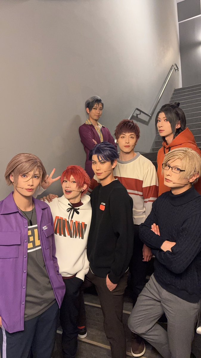 『#A3! 』9周年おめでとうございます。

#エーステ で #古市左京 さんを演じさせて頂き、秋組を含め、素敵なMANKAIカンパニーの仲間や監督さんに出会わせて頂き感謝しかありません！全ては素晴らしい原作のお陰様でございます！
これからも是非共に歩ませて下さいっ！
#エースリー #エースリー満員御礼