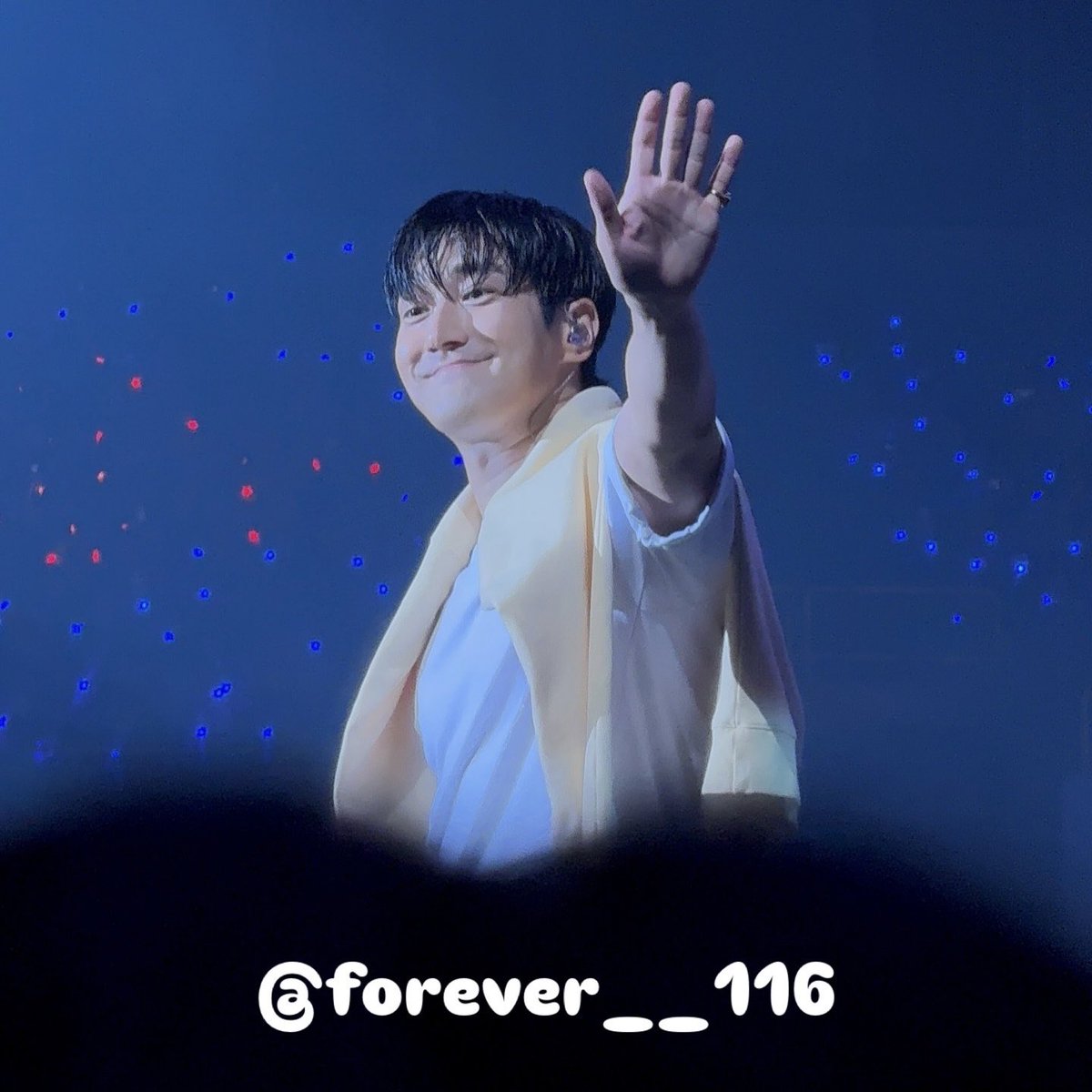 Yuni 욱린🦒 tweet media