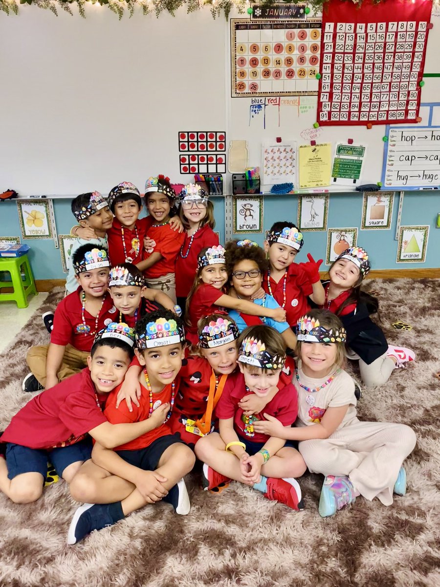 Ms_Ruggiero1's tweet photo. 100th day of school fun!! ❤️💯 @PoincianaCCPS @AJMicieli https://t.co/qZy43QW2jy