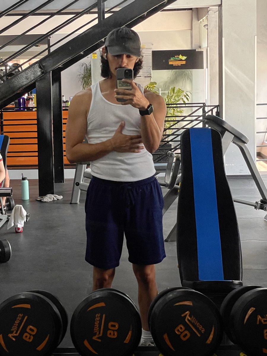 Andrés Ortiz Salas (@itsme_elflaco) on Twitter photo 