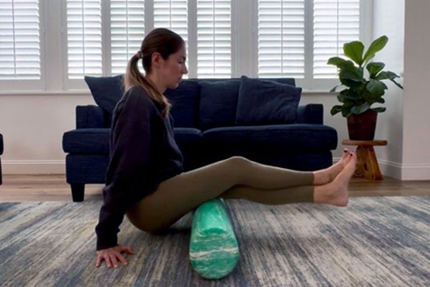 active's tweet image. Discover the benefits of foam rolling for beginners! Enhance your fitness routine with simple techniques to reduce muscle tension and improve flexibility. Say goodbye to soreness and hello to a healthier you. #FoamRolling #FitnessTips
buff.ly/Te1ACI1