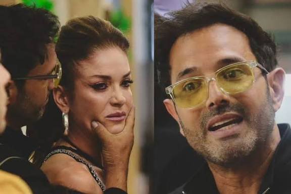 A Alejandro Estrada le dolió mucho ver cómo acribillaban a Nataly Umaña, pero no dudó en hacer esto en Televisión Nacional por puro rating y foco.

#LaCasaDeLosFamososCol3 
#LaCasaDeLosFamososCol