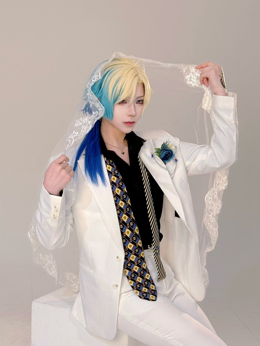 이신Shin tweet media