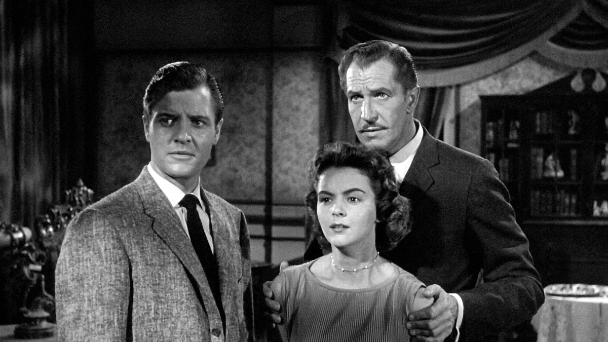 Propped my feet up in the recliner tonight and watched House on Haunted Hill with Vincent Price. Fantastic fun