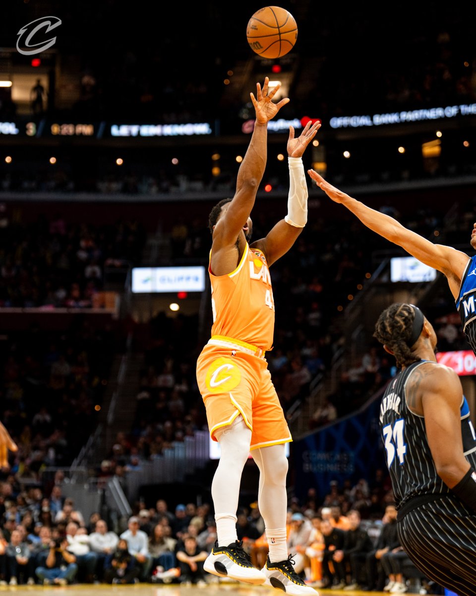 That's Mr. Donovan "40 Ball" Mitchell to you. #LetEmKnow