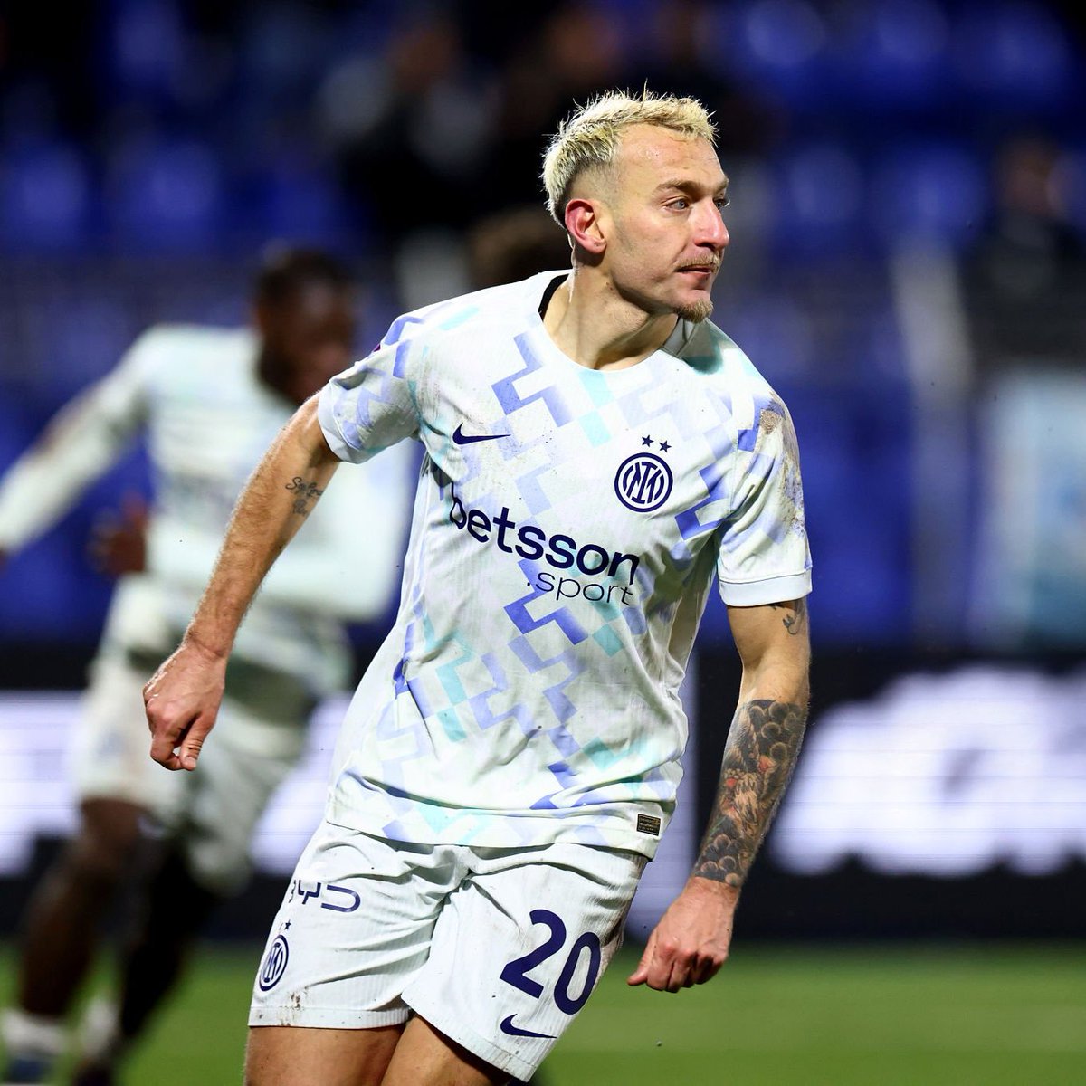 Inter Xtra tweet media