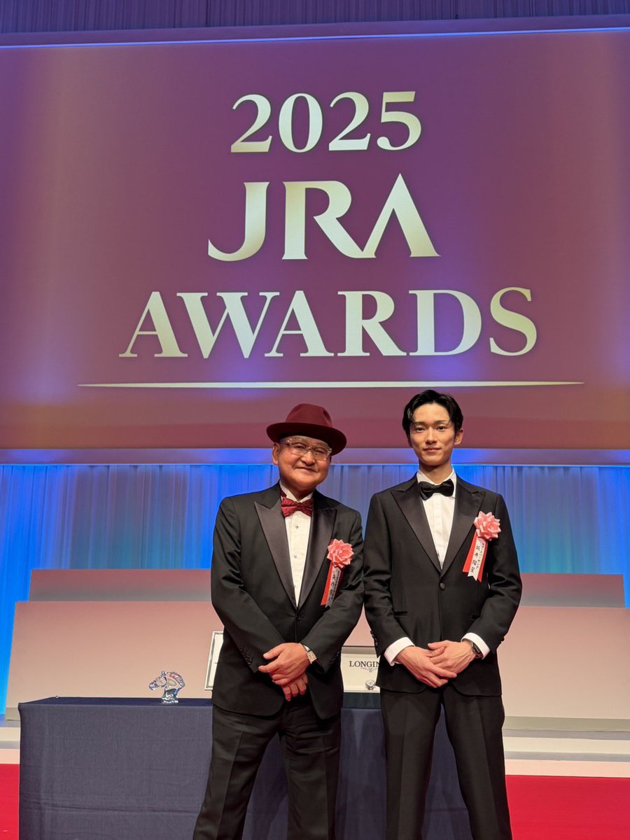 yahagistable's tweet photo. 2025年度JRA賞授賞式🏆
来年もみんなで来られますように！

#フォーエバーヤング
#年度代表馬
#最多賞金獲得調教師 https://t.co/OtDbiB9IJR