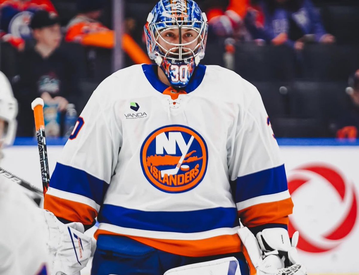 IslesTerritory's tweet image. Ilya Sorokin leads the NHL with 6 shutouts this season.

Vezina. #Isles