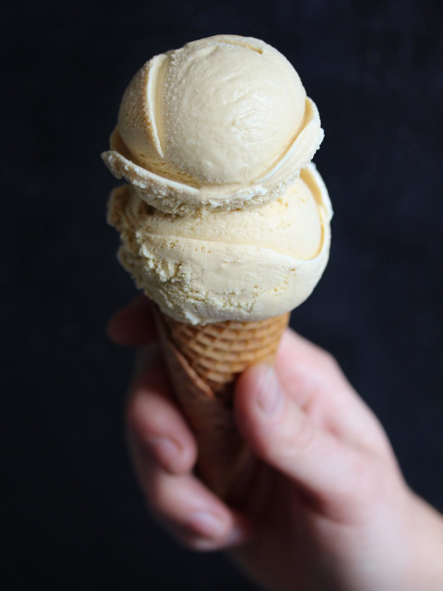 humphryslocombe's tweet image. Brown Sugar Caramel has entered the chat 😏
Sweet, creamy, and straight-up dreamy brown sugar and butterscotch ice cream made with Guittard butterscotch.
Rich. Cozy. Crazy caramel-liciousness. 
Come get a scoop before we eat it all ourselves.
Check local shops for availability.