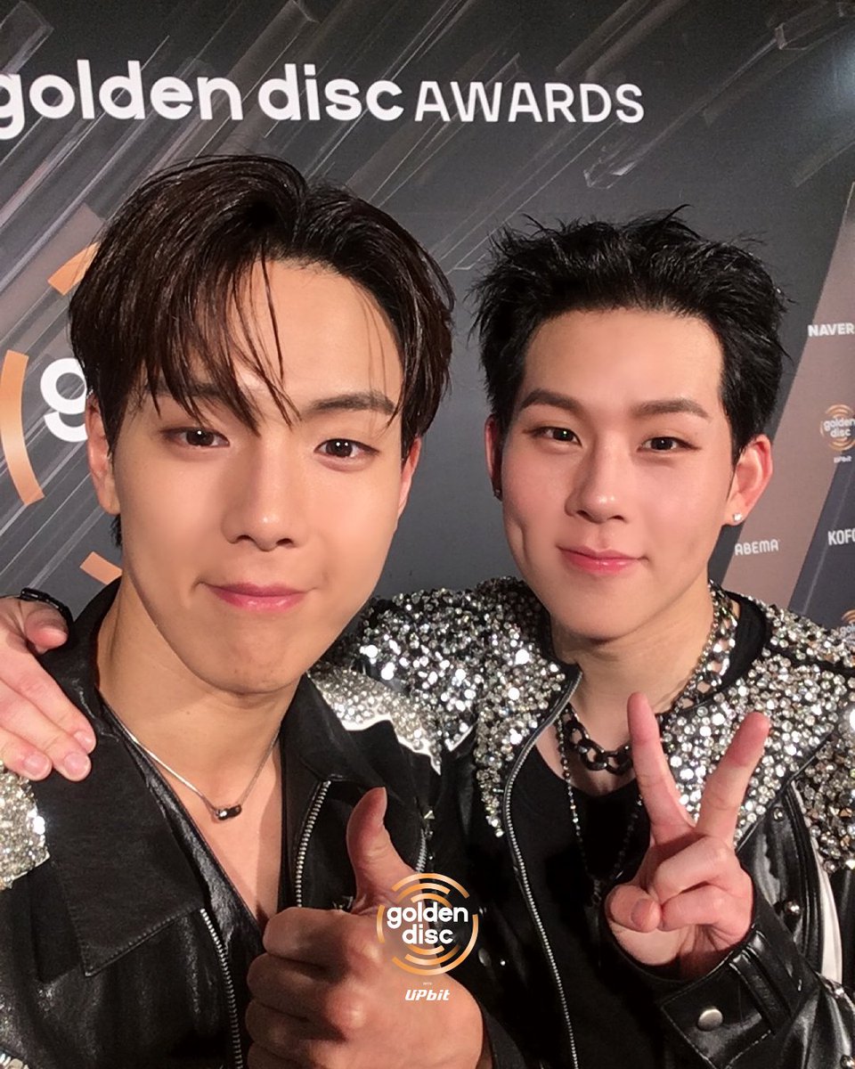 Golden Disc tweet media