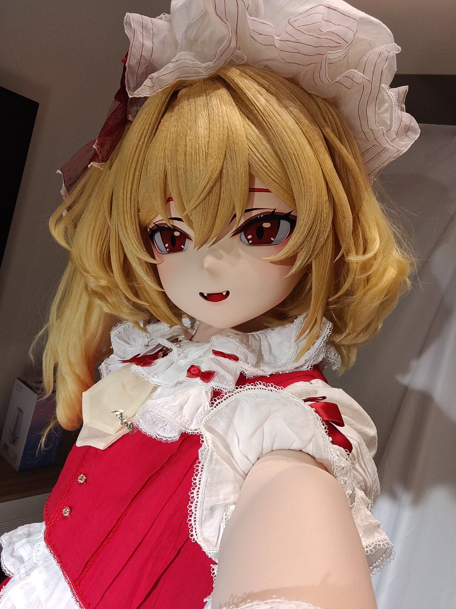 Mcc35503135's tweet photo. #kigurumi #芙兰朵露 嗷呜~😈 https://t.co/0BgFET5Sdx