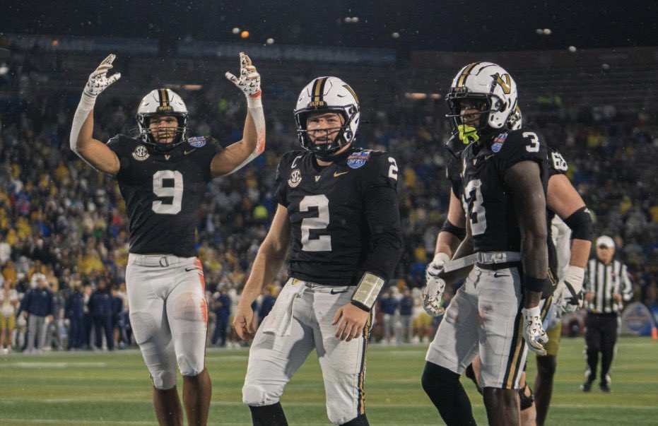 Eli Thornton tweet media