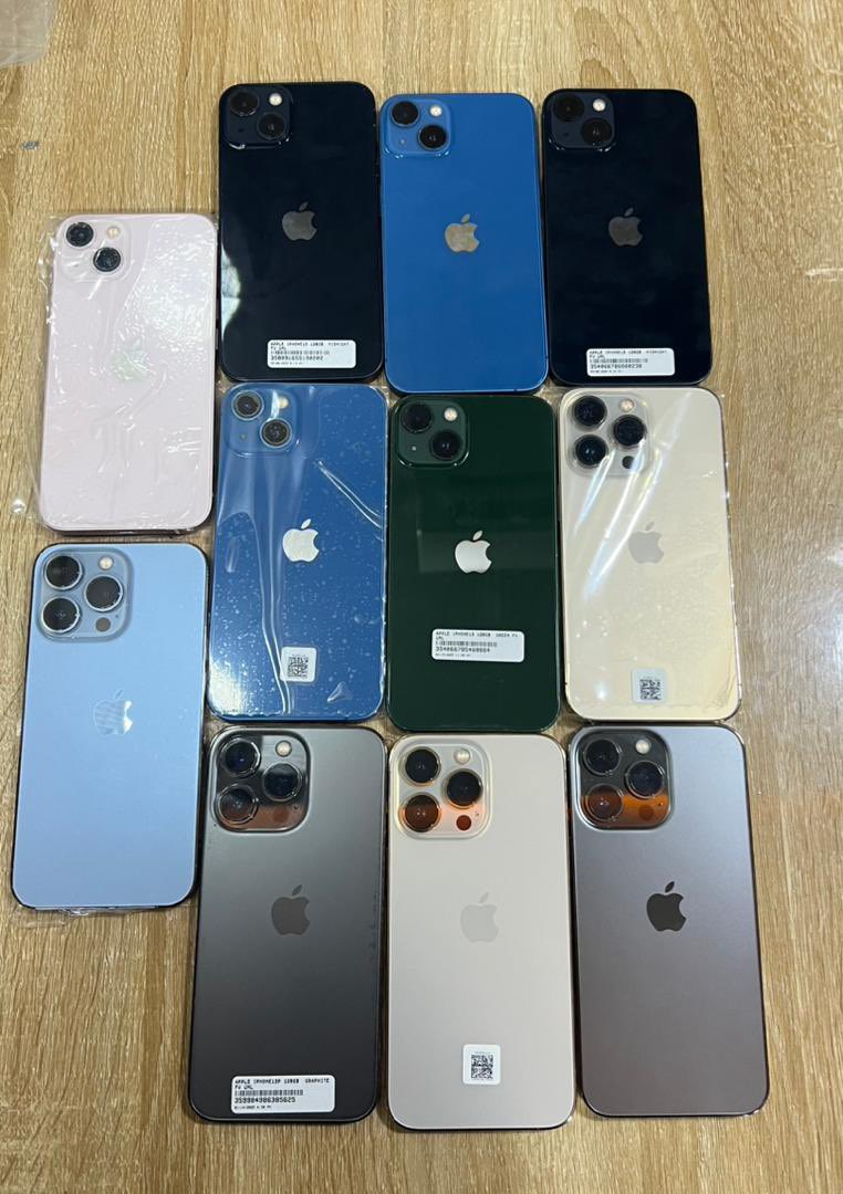 PLUG_OF_LAGOS's tweet photo. @i_Am_Haduke My gadget business has being in existence since 2019🥹 if you’re just seeing this,do well to make enquiries and as well come to the store in ikeja computer village to buy one or three gadgets!Amen. https://t.co/YbfBGe8lAc