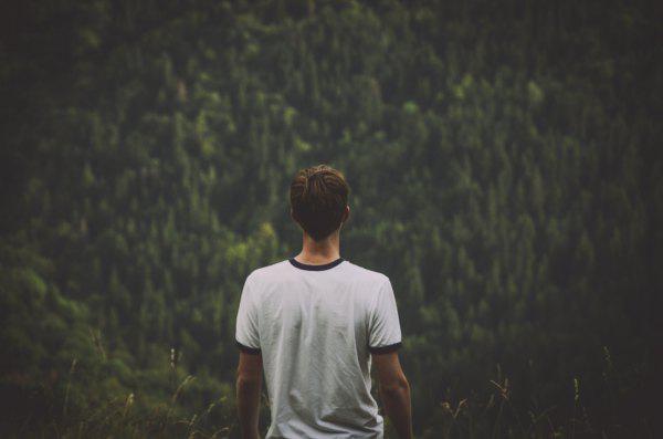 Demumu_Offical's tweet photo. Out hiking solo (your happy place!) but step off the trail and lose service—what lightweight, no-battery gear could mark a hidden safe path for rescuers? Solo adventures shouldn’t mean solo risks! ⛰️ #SafetyFirst #SoloTravel⛰️ #PersonalSafety #SoloLiving https://t.co/62LYcA73EJ