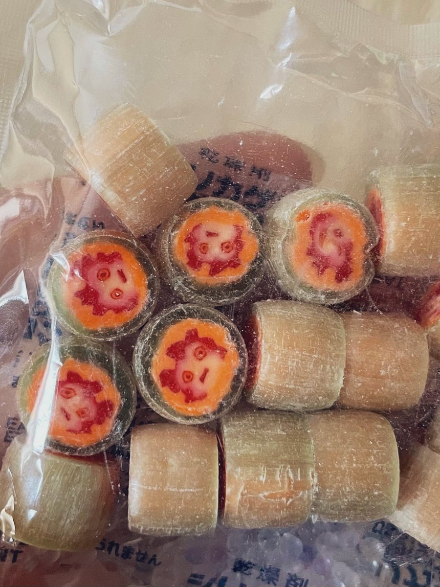 色変わった？
ハッター帽子店オープン当初の飴の写真撮っておけば良かったな…