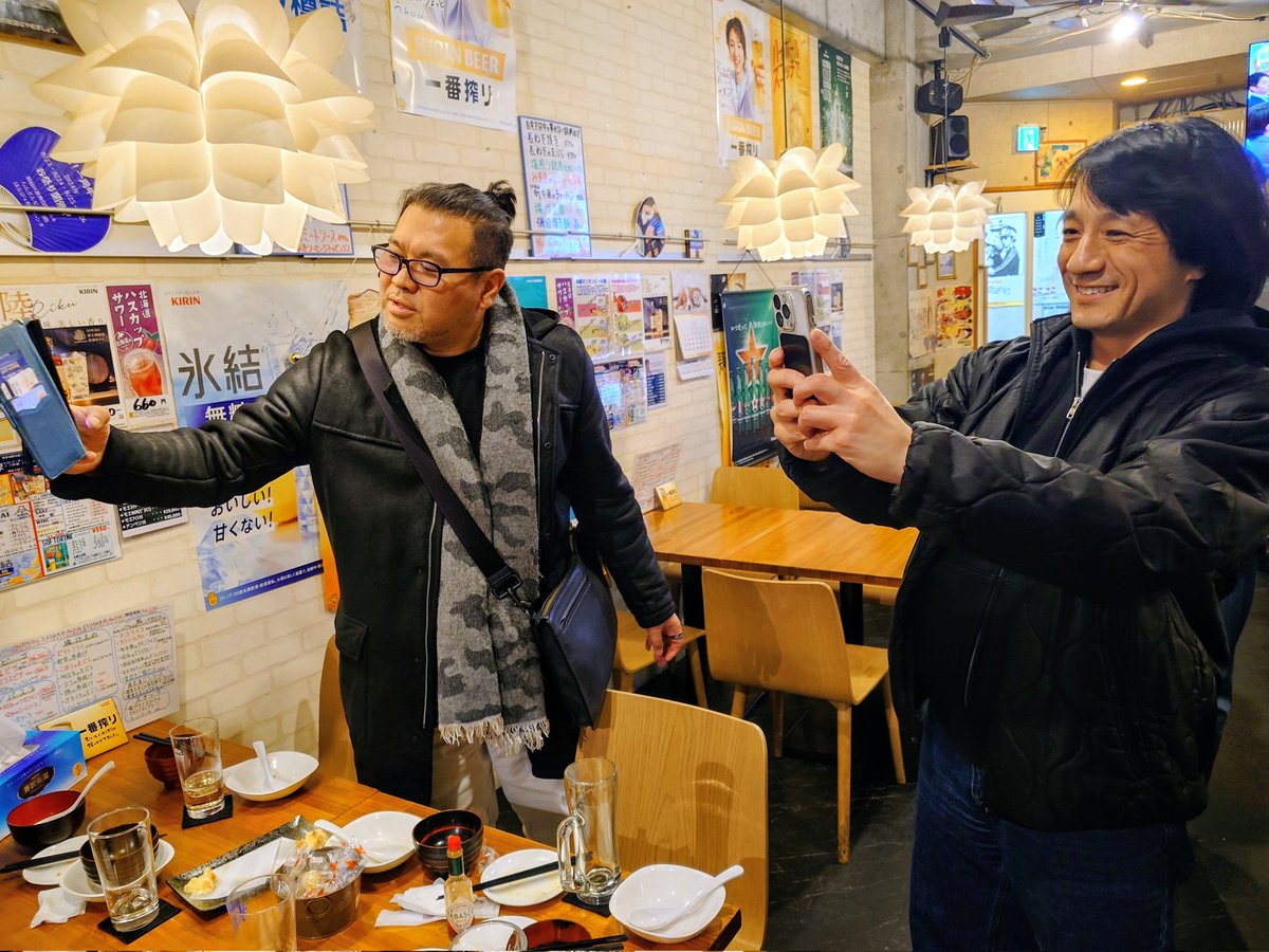 昨夜は基本暇ちんも
仲間店に助けられたり充実営業

そして
これまた自分が全く無知なジャンルのコスプレーヤー娘
後々調べたら全国区で有名な娘だった
そらぁ可愛さのレベルが違ったわけか💓

その娘を撮る芸能人のジャッキーちゃん＆だいき兄
笑えるw