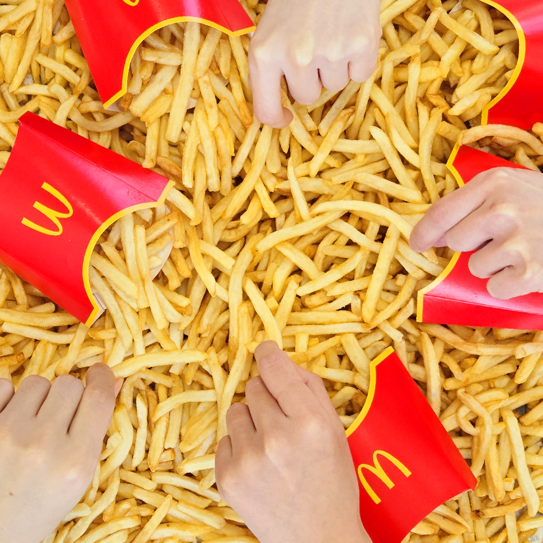 감튀가 내게로 온다는 건 너무 소극적이다 
내가 감튀에게로 간다🍟