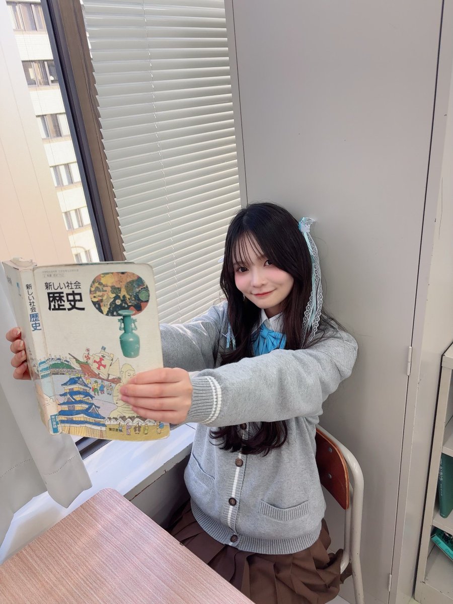 制服オンライン特典会2次抽選受付が開始されました！ 同級生(という