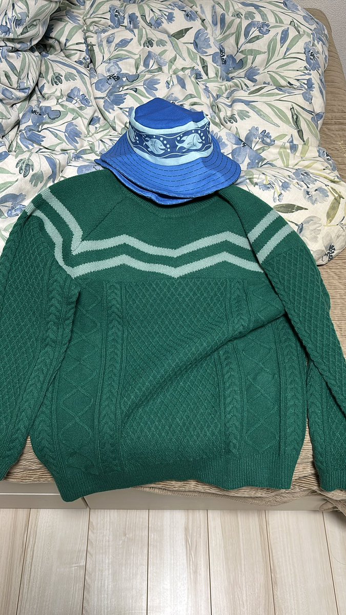 服到着
明日はこれ着ようかなw