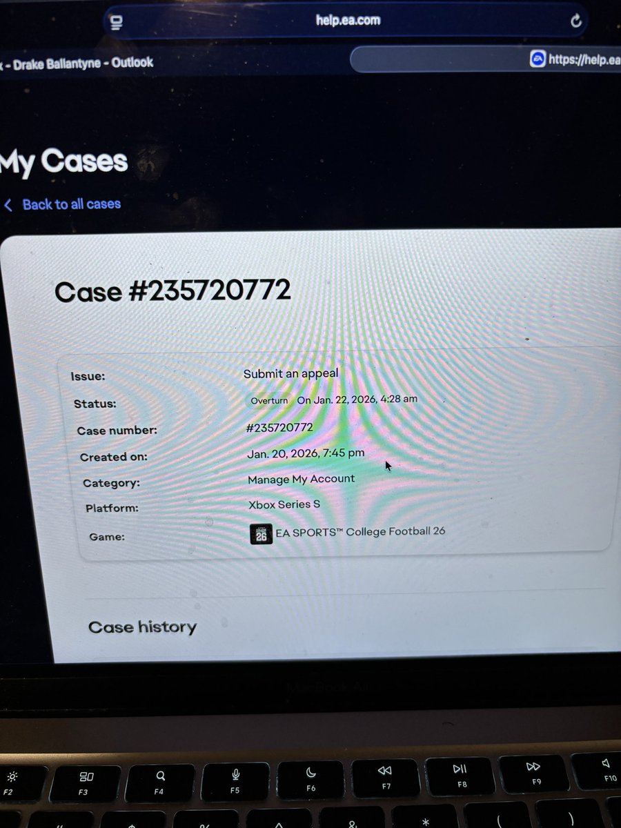 Ghost in a Jar tweet media