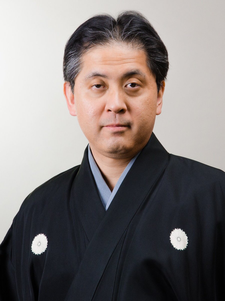 【特集】ようこそ能のメインステージ、能楽堂へ！能楽師・観世喜正が案内、3年ぶりの「としま能の会」が「殺生石」「鞍馬天狗」を矢来能楽堂で

natalie.mu/stage/10min/65…