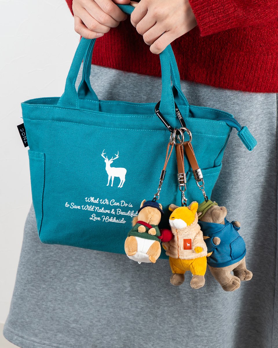 本日12時から再入荷🐿️】 Tシャツなどに登場しているキャラクターが