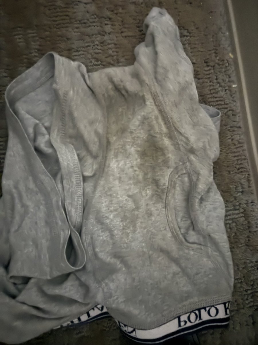 Damn twin I stank 👃🏾😵‍💫1 week no🚿 good funk come smell