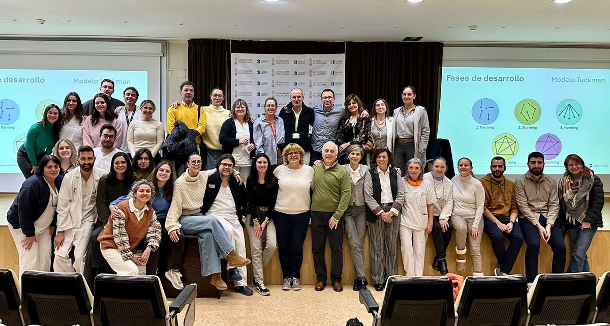 Servicio de Farmacia HGUCS tweet media