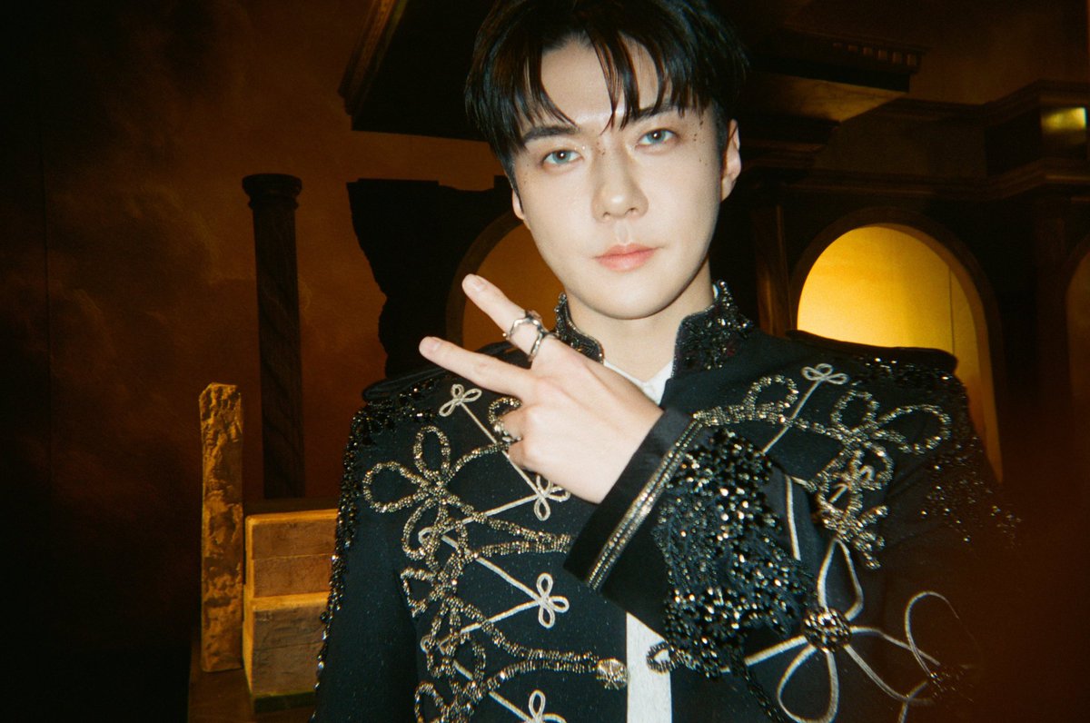 가을🧡💙 tweet media