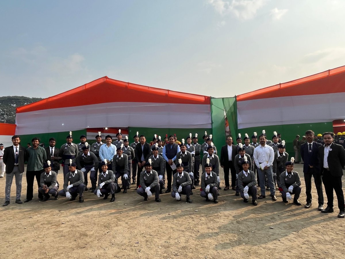 nss_rdguwahati's tweet photo. Pride in every stride, patriotism on full display 🇮🇳
The NSS contingent of Assam made an impressive mark at the Assam State Republic Day Parade 2026, Guwahati, showcasing exemplary discipline, unity &amp; commitment. @mansukhmandviya @khadseraksha @YASMinistry @Assam_DSYW @_NSSIndia https://t.co/FZHQsAWLjD