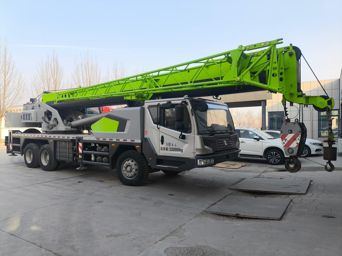 jasonluo125660's tweet photo. #truckcrane #zoomlion #usedcrane #25ton 
Zoomlion 25-ton truck crane delivers unmatched performance, featuring a time-tested power system, eco-friendly energy efficiency, and intelligent, efficient operation. https://t.co/msCH1ENV5z