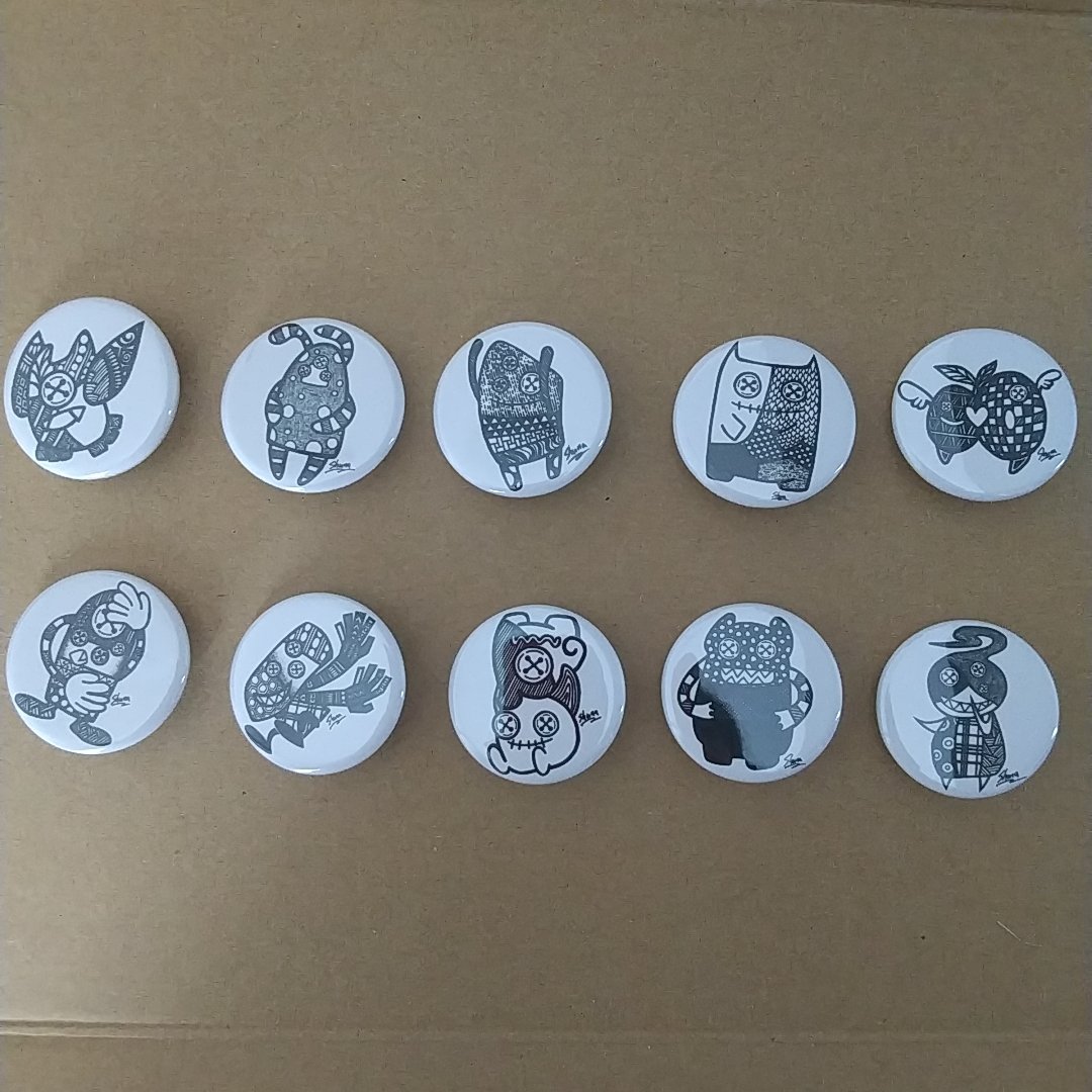 S_shuna49's tweet photo. 【出展情報】※2026/1/27現在

5月23日/24日(両日参加)
デザインフェスタvol.63

6月21日(日曜のみ参加)
ヨコハマハンドメイドマルシェ2026

出展名：エダマメはダイズ工房

モチモチモッチーズという小さなイキモノたちのグッズと、手縫いのぬいぐるみを主に出品する予定です

よろしくお願いします‼️ https://t.co/Mso4qmck8Q