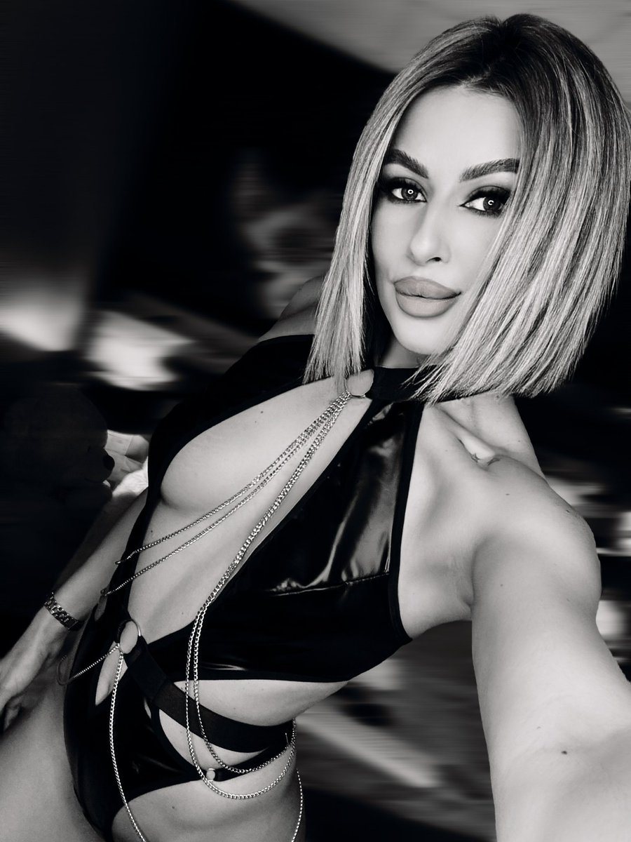 anayse_maze's tweet photo. #OnlineLive @Flirt4Free @F4Fchat @AngelsStudio https://t.co/4Lj7OLG4yu