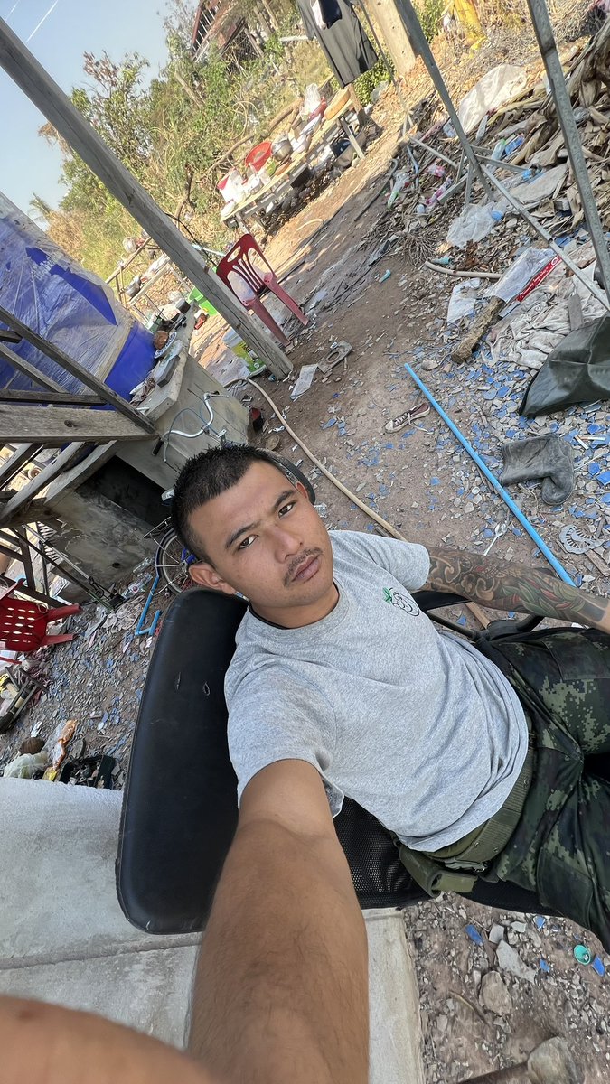 เงินเดือนไม่พอใช้ ต้องทำใจใช่มั้ยนาย🥲 ทหารก็ดี แต่ไม่พอกิน