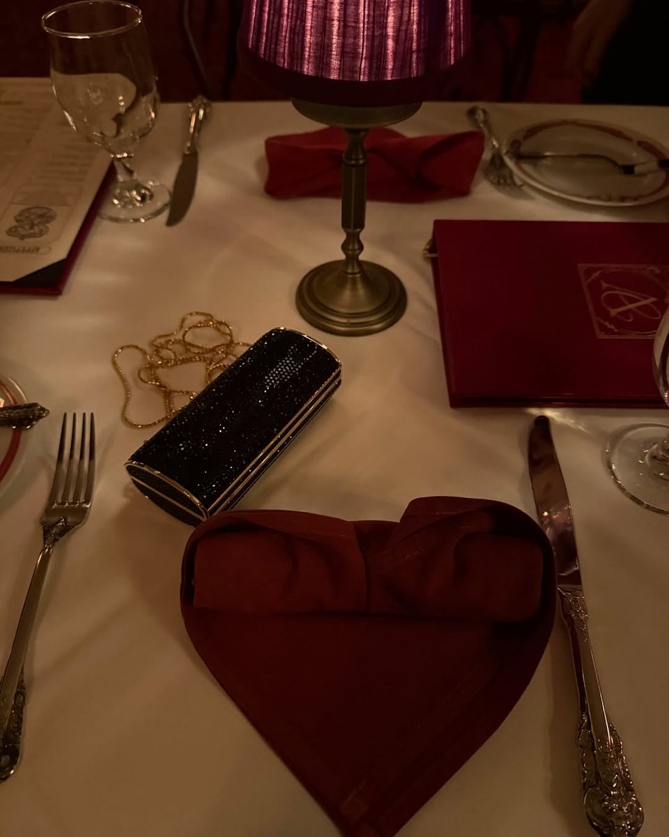 PerfectGirlb7's tweet image. Shiny