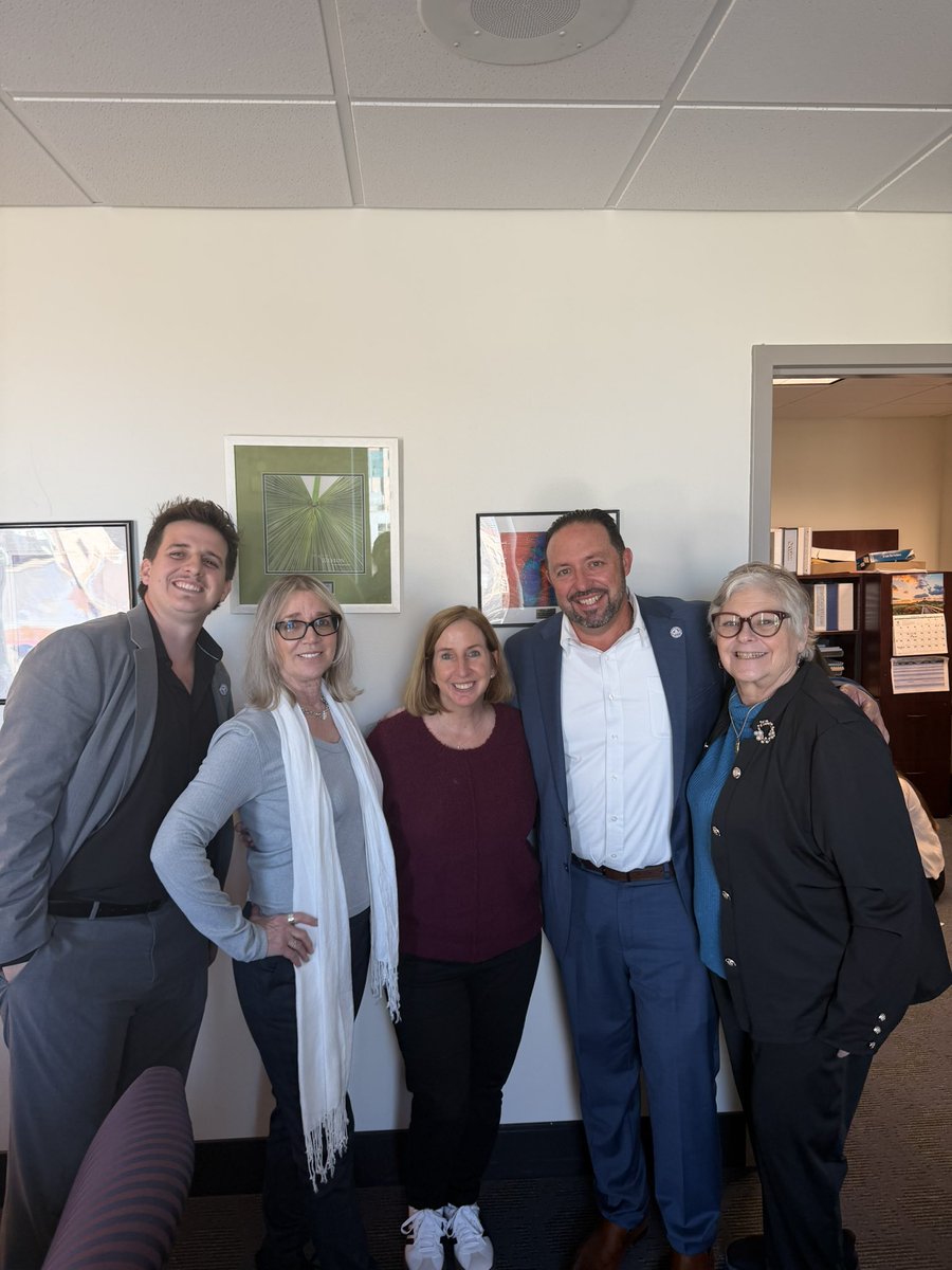 Robin_Bartleman's tweet image. Thank you to the South Broward Drainage District for coming to visit me in Tallahassee! 
.
.
.
@cityofppines @CityofMiramar @SWR_Gov 
#florida #water #tallahassee #community