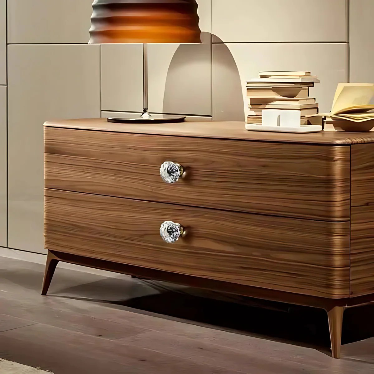 BrassEssence's tweet image. The contrast between the brilliant, polished crystal and the refined, matte brass makes this knob a perfect accent for cabinets, dressers, or vanities. It’s available in a clear White and a warm Champagne color to perfectly complement your decor.

#BrassKnobs #PremiumKnobs