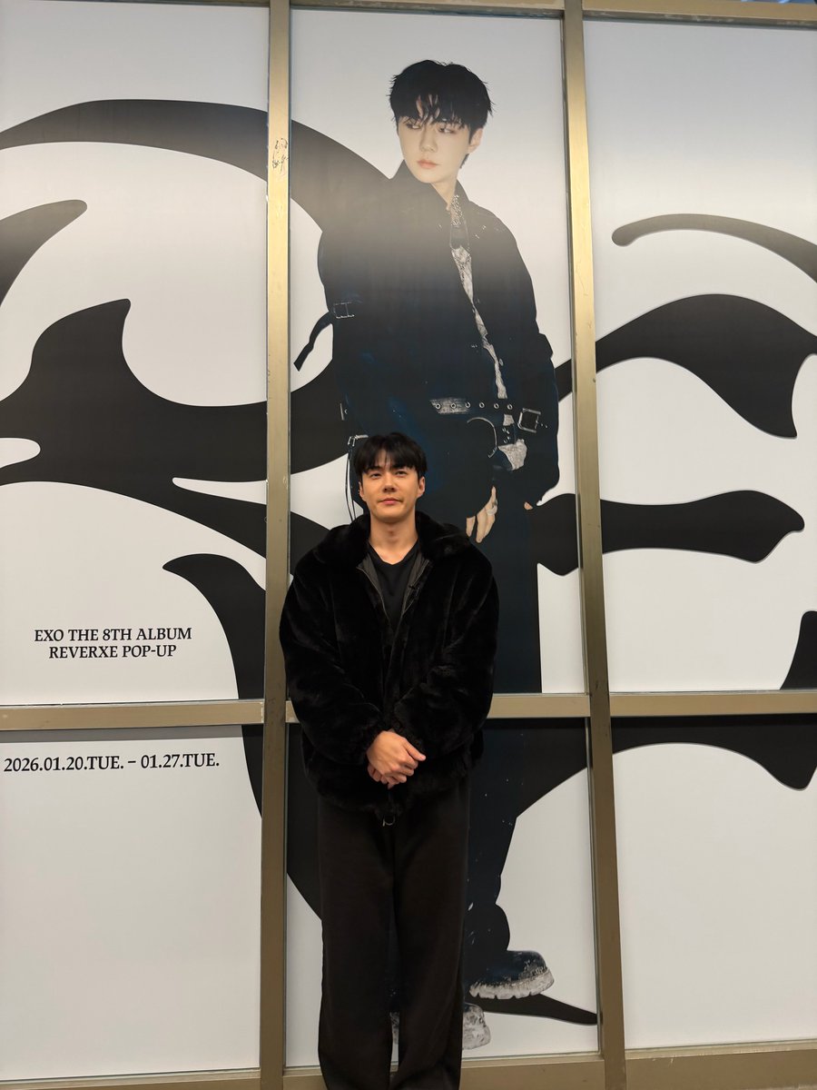 260127 sehun 🧼💌

(photo)
“kai took (the photo) for me”
“he’s good at taking photos”