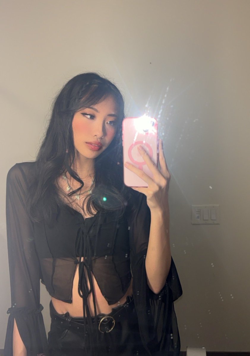 hyggryeu's tweet photo. Goddess Cece was right, Kingsland vibes were just off

Support Goddess Cece https://t.co/ExwgkWZ8Gh