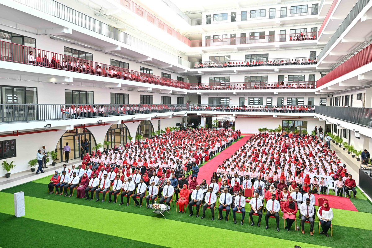 President Dr <a href="/MMuizzu/">Dr Mohamed Muizzu</a> attends the opening ceremony of Shaheed Ali School in Hulhumalé Phase II. The new school features 54 air-conditioned classrooms, a multipurpose hall, and modern facilities — significantly expanding educational access for Hulhumalé residents.