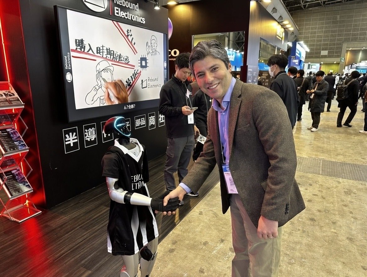 DevrimBirlik's tweet photo. NEPCON Japan was a treat last week, with an eclectic mix of giveaways. Good shoes and grit carried me through Tokyo Big Sight’s 16 halls. I also made a friend or two 🤖 along the way. https://t.co/35iZJNurjK
