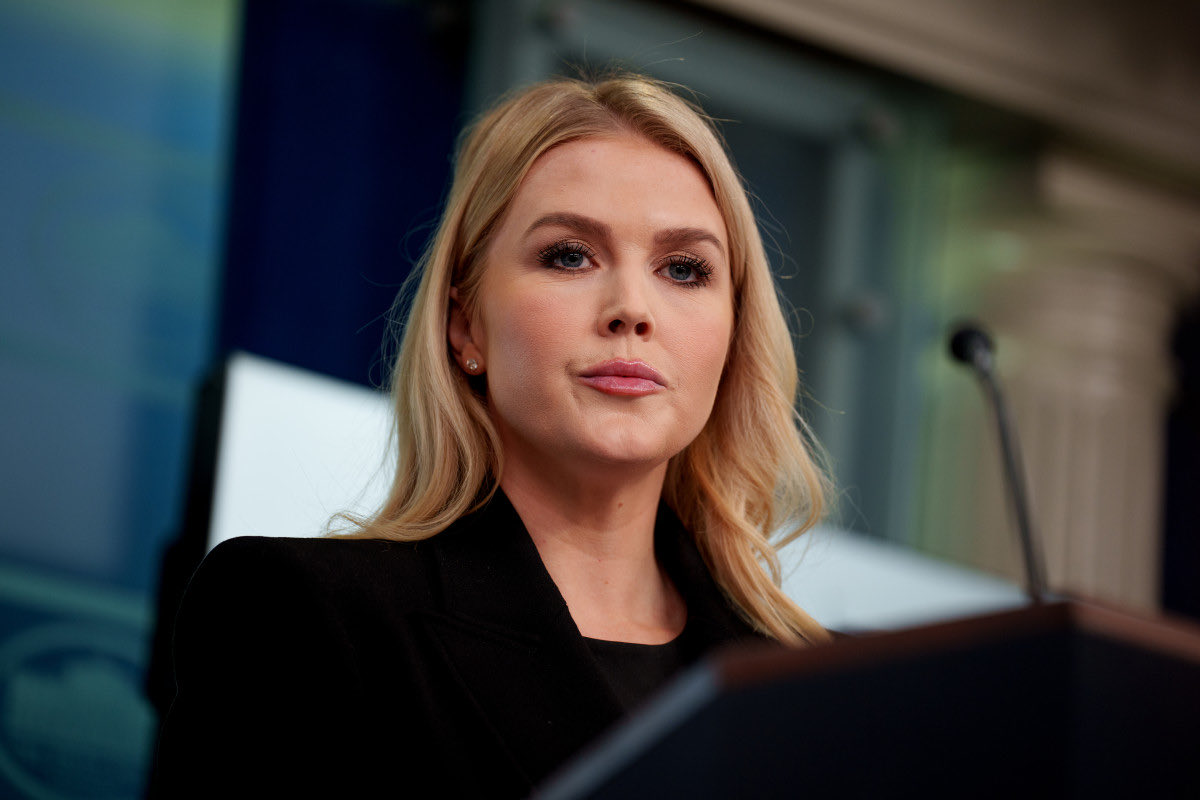 RightWingTool's tweet image. It’s Monday, January 26, 2026.

So, uh… who’s gotcha covered ’cause you missed Karoline Leavitt’s press briefing today?

That’s right.  The frigging Trump Report, that’s who.
_____

The most important part was what she said President Trump demands of Gov. Tim Walz and Mayor…