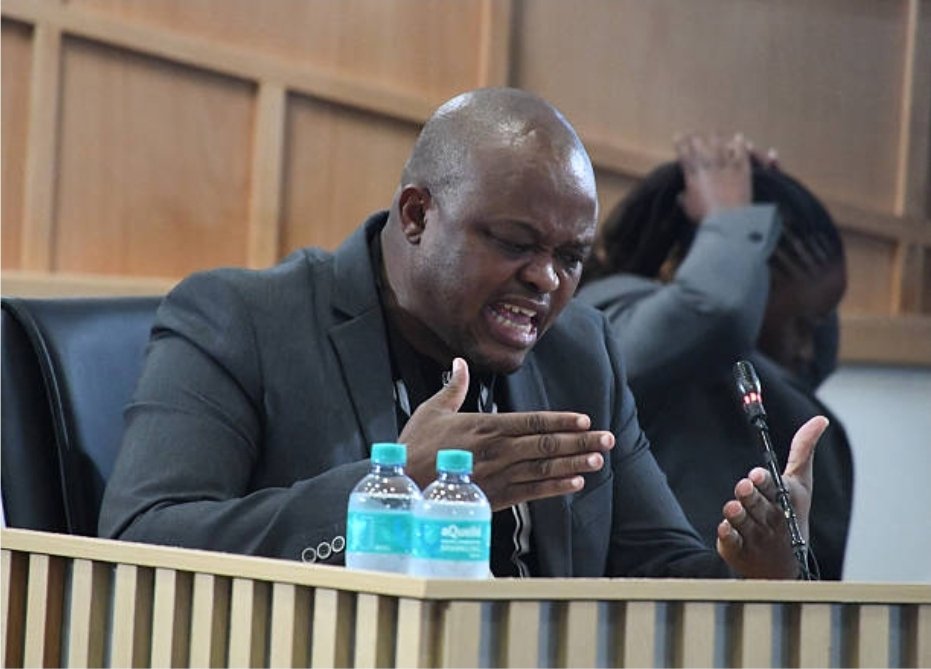 MediaZaban865's tweet photo. #WitnessE brought receipts: call logs, timestamps, details for days‼️

Unlike someone we all watched who came with mabarebare vibes, was clearly coached by Mchunu to go there and claim to be a spy:

“Do you believe I’m an informant, Commissioners?”

“It doesn’t work that way in my world, Commissioners.”

#MadlangaCommision
#Mkhwanazi
#mchunu #WitnessE #ADHOCcommitee