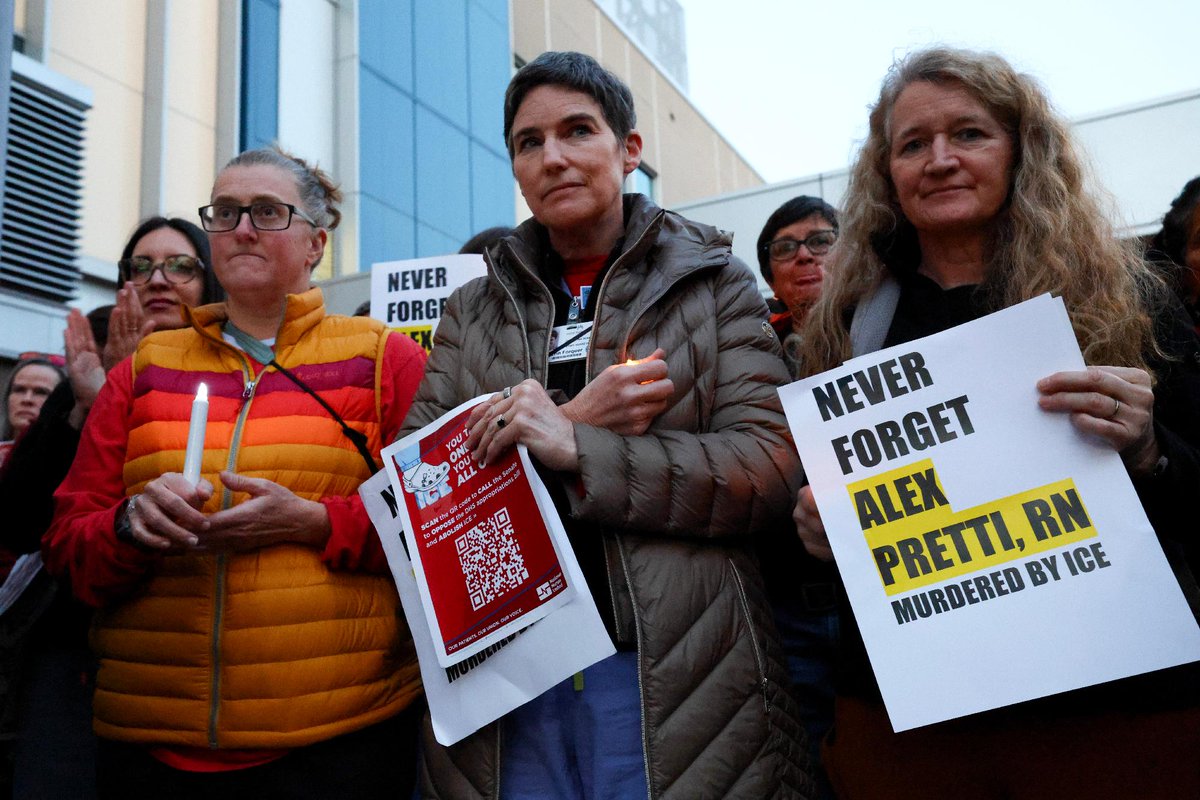 CalNurses's tweet photo. Tonight outside Kaiser Oakland, nurses gathered to honor fellow registered nurse Alex Pretti and demand justice for his murder by federal immigration agents.

We are committed to the fight to #AbolishICE and build our vision for a healthy society. https://t.co/73jAW0qNK1
