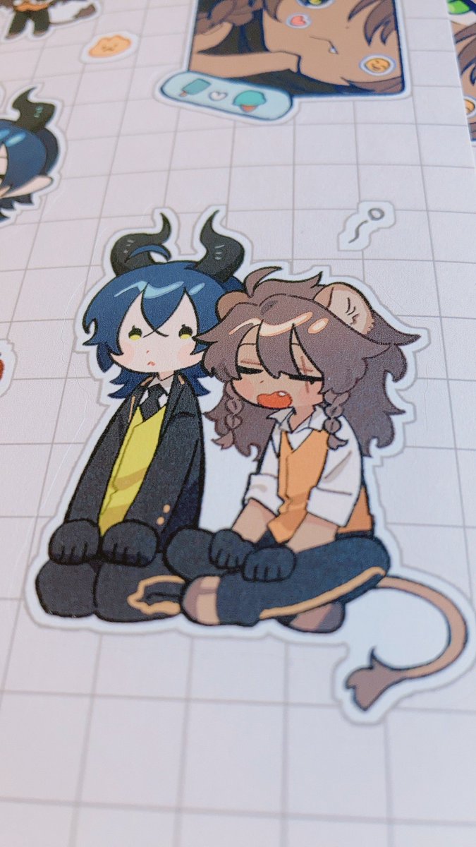 ノベルティシール届いた〜‼️めちゃ可愛い😭 B6サイズなんで割とでかい