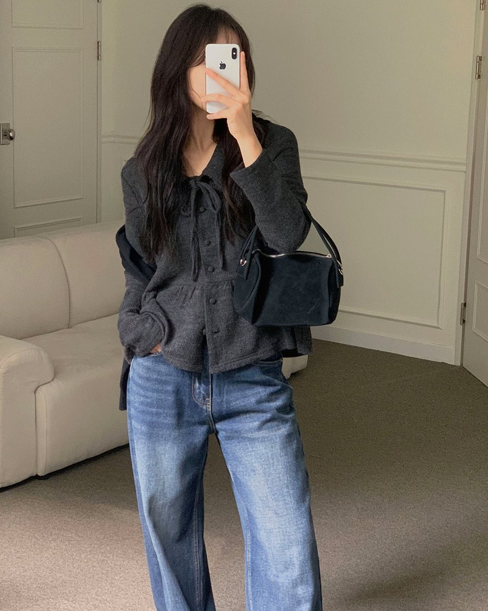 HotpingJ's tweet image. 💜大人気によりカラー追加🤎

📌レースカラーペプラムカーディガンブラウス
今なら20%OFF👉x.gd/YVxde

レースやペプラムデザイン、
フロントリボン…ﾅﾄﾞﾅﾄﾞ
ラブリーなディテールがたーっぷり👍

ニットライクで暖かく
レイヤードもしやすい
カーディガンブラウスです🤍

#冬服